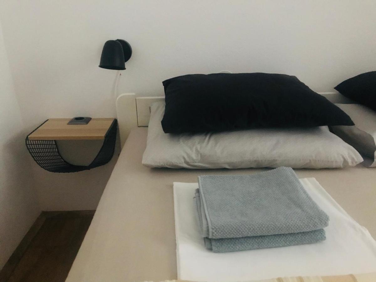 Holiday Home Nova Novaglia Esterno foto