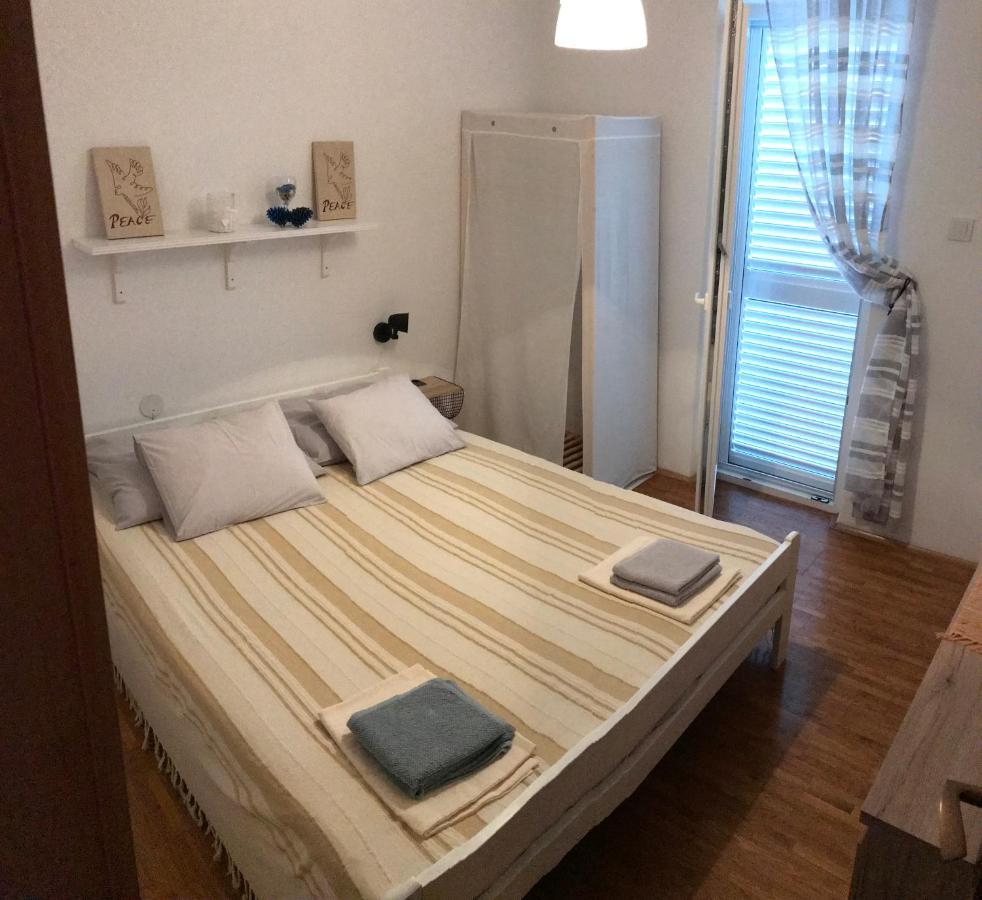 Holiday Home Nova Novaglia Esterno foto